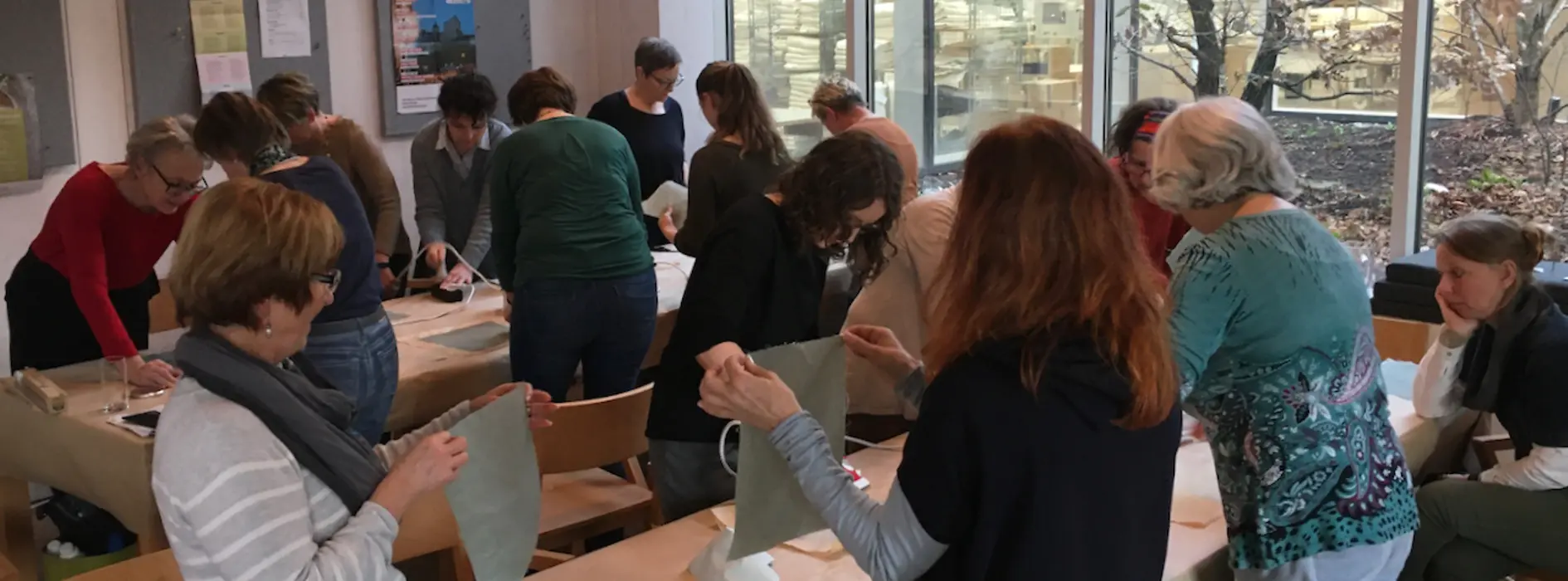 Personen bei einem Workshop