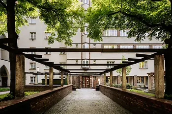 Social housing building, Rabenhof, exterior view