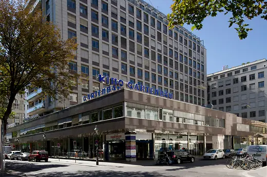 Outside view on the Gartenbaukino, daytime