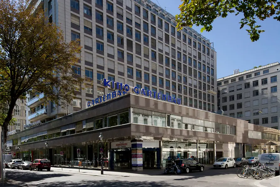 Outside view on the Gartenbaukino, daytime