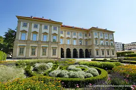 GARTENPALAIS Liechtenstein Gartenansicht