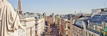 belebter Platz in Wien: Graben von oben