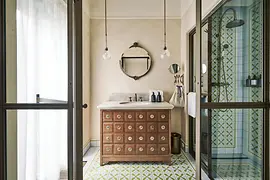 Hotel Motto Chic Badezimmer