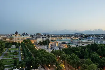 Ringstrasse, Parliament