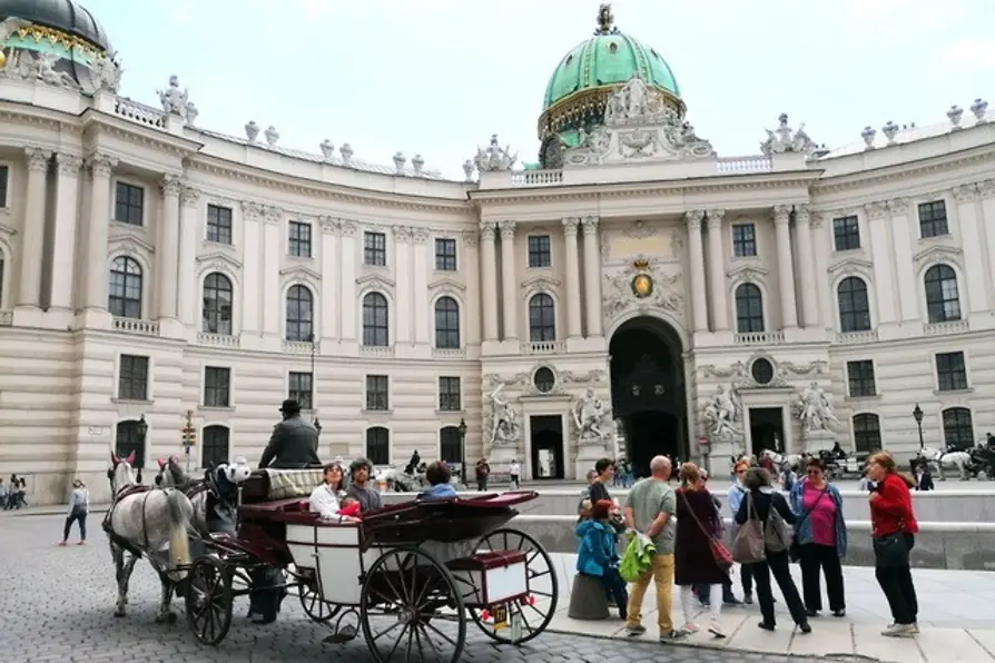 Group gathered in front of the Hofburg