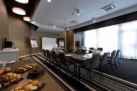 Mercure Raphael Seminar Room