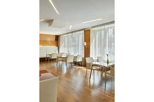 ATH Europa Executive Lounge