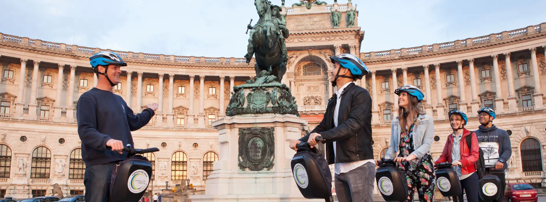 Gruppe auf Segways