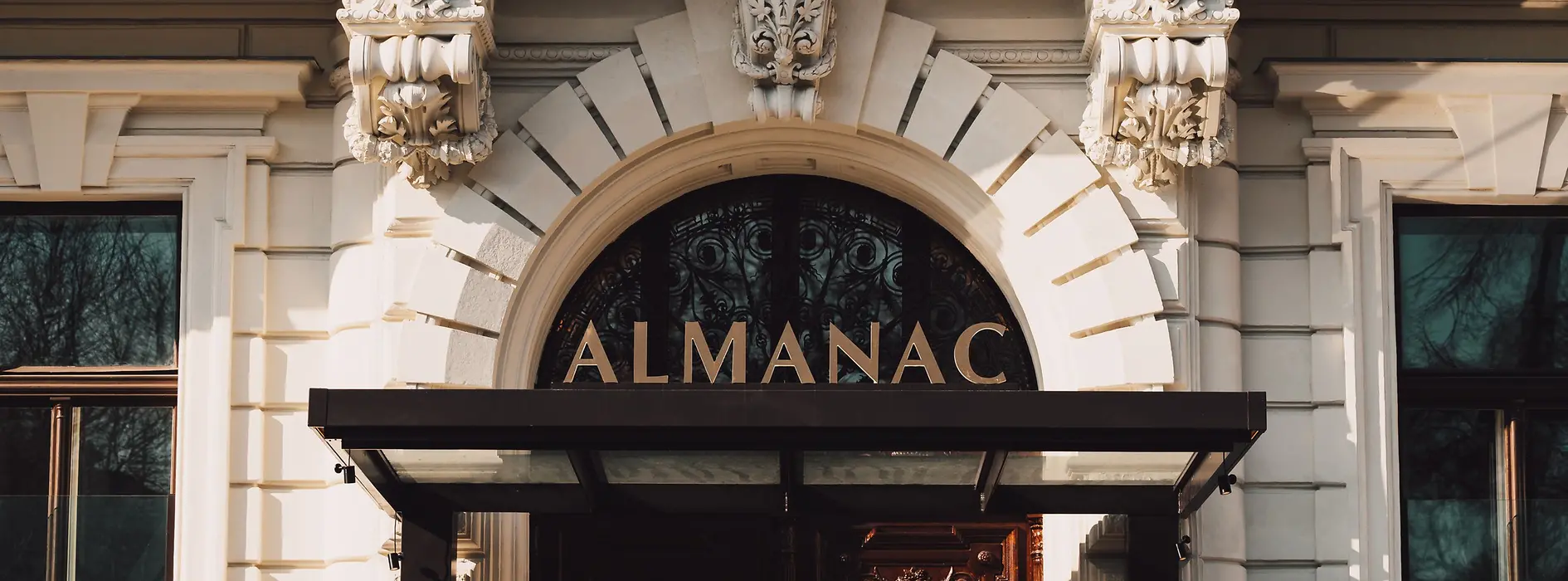 Almanac Palais Vienna