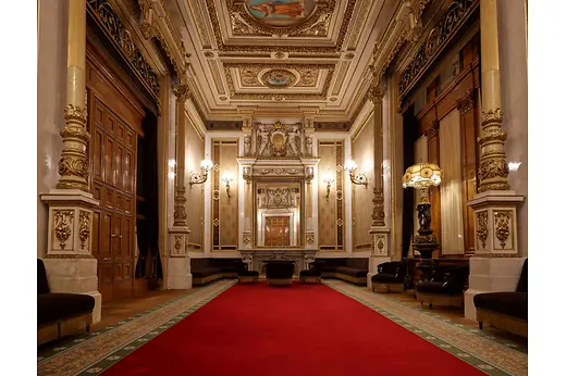 Wiener Staatsoper Teesalon