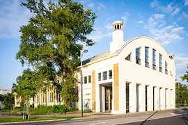 Ballonhalle Außenansicht