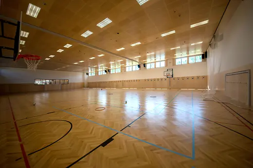  UniCredit Center am Kaiserwasser Sport- und Veranstaltungshalle