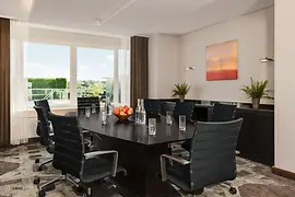 Hilton Vienna Waterfront Riverside Boardroom