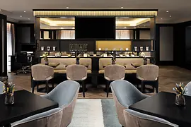 Hilton Vienna Plaza Executive Lounge