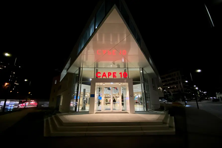 CAPE 10
