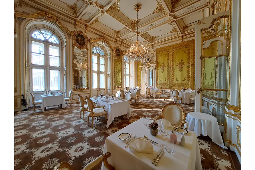 Palais Coburg Gelber Salon