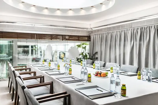 Palais Coburg Clementine Lounge 