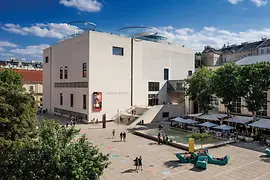 Leopold Museum Außenansicht