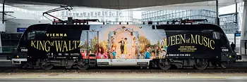 gebrandete Lokomotive seitlich