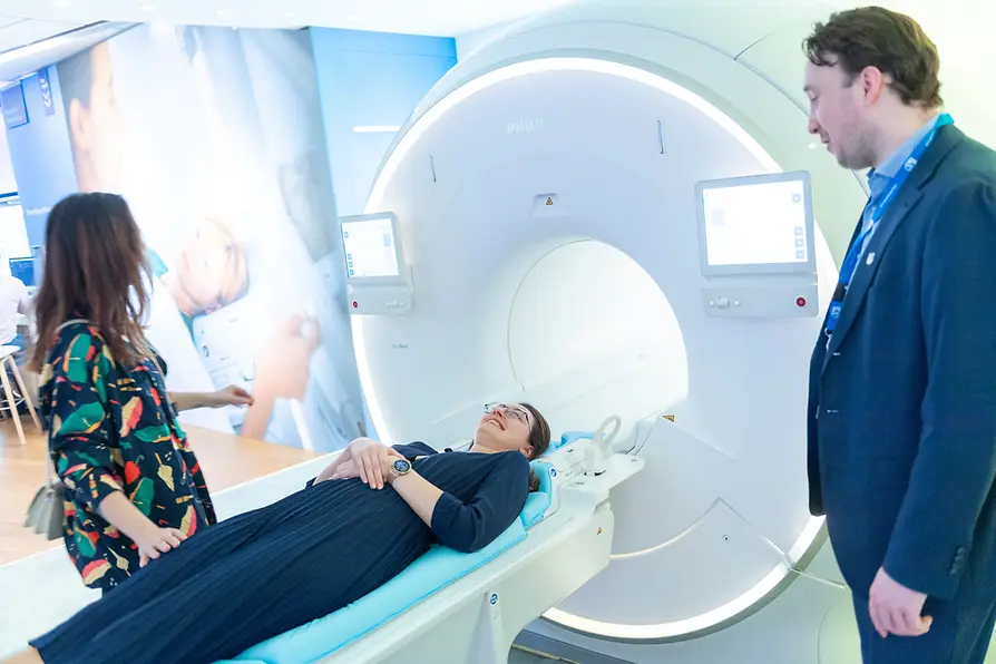 People at European Congress of Radiology 20925