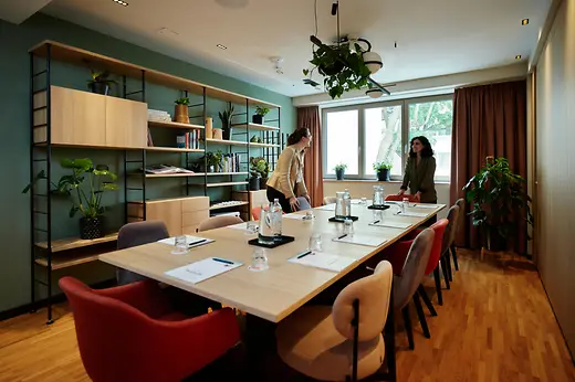 Henriette Stadthotel Vienna Bibliothek
